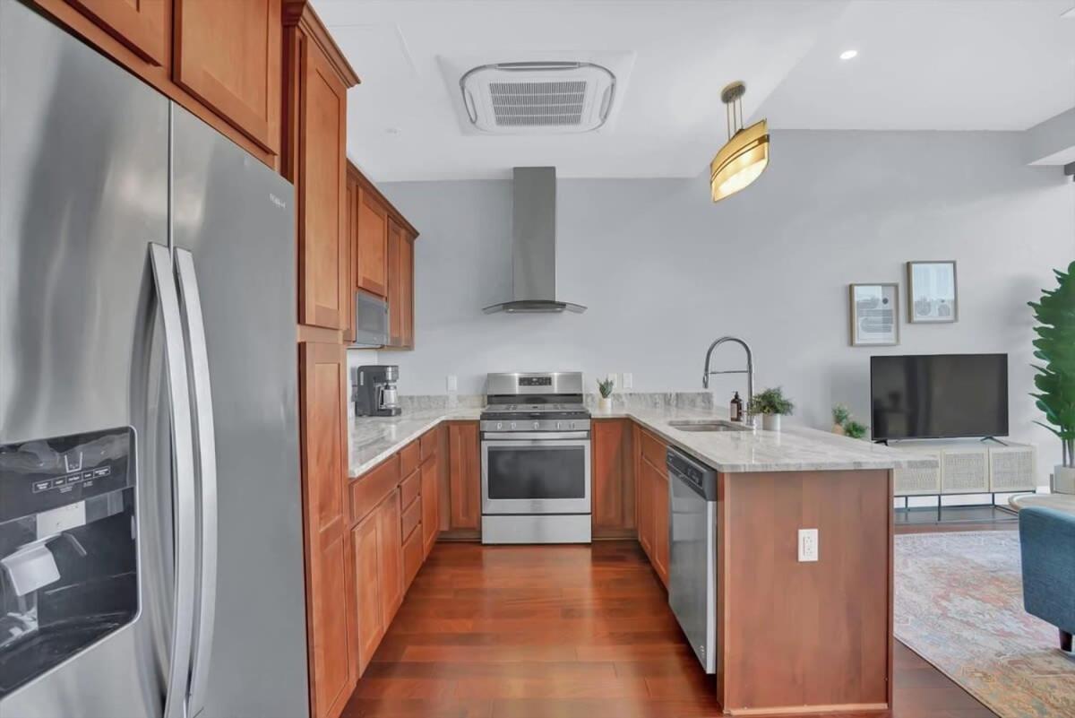Cozysuites Posh 1Br, Ppg Paints Arena, Pitts Pittsburgh Buitenkant foto