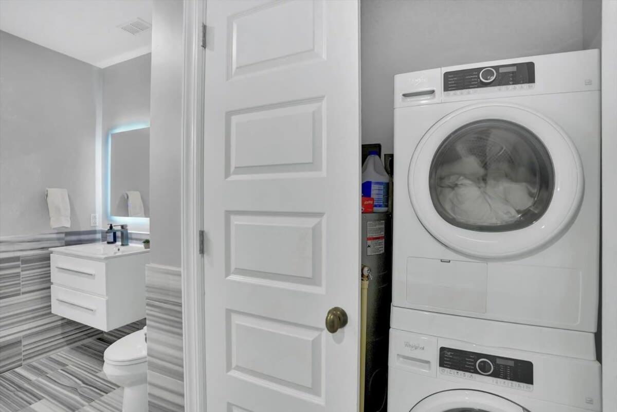 Cozysuites Posh 1Br, Ppg Paints Arena, Pitts Pittsburgh Buitenkant foto