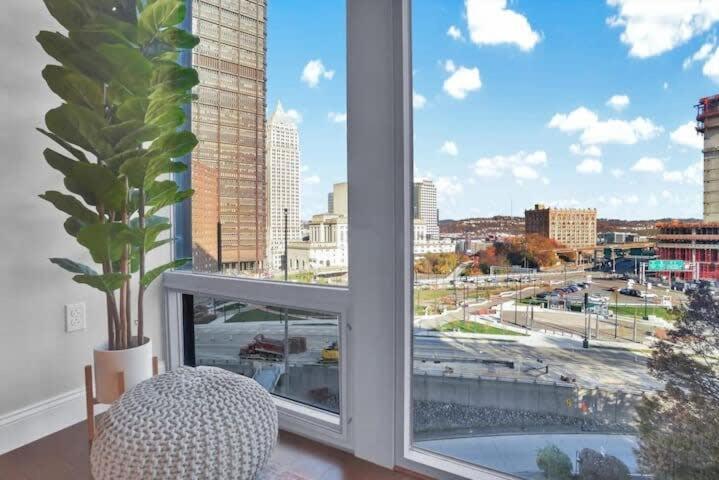 Cozysuites Posh 1Br, Ppg Paints Arena, Pitts Pittsburgh Buitenkant foto