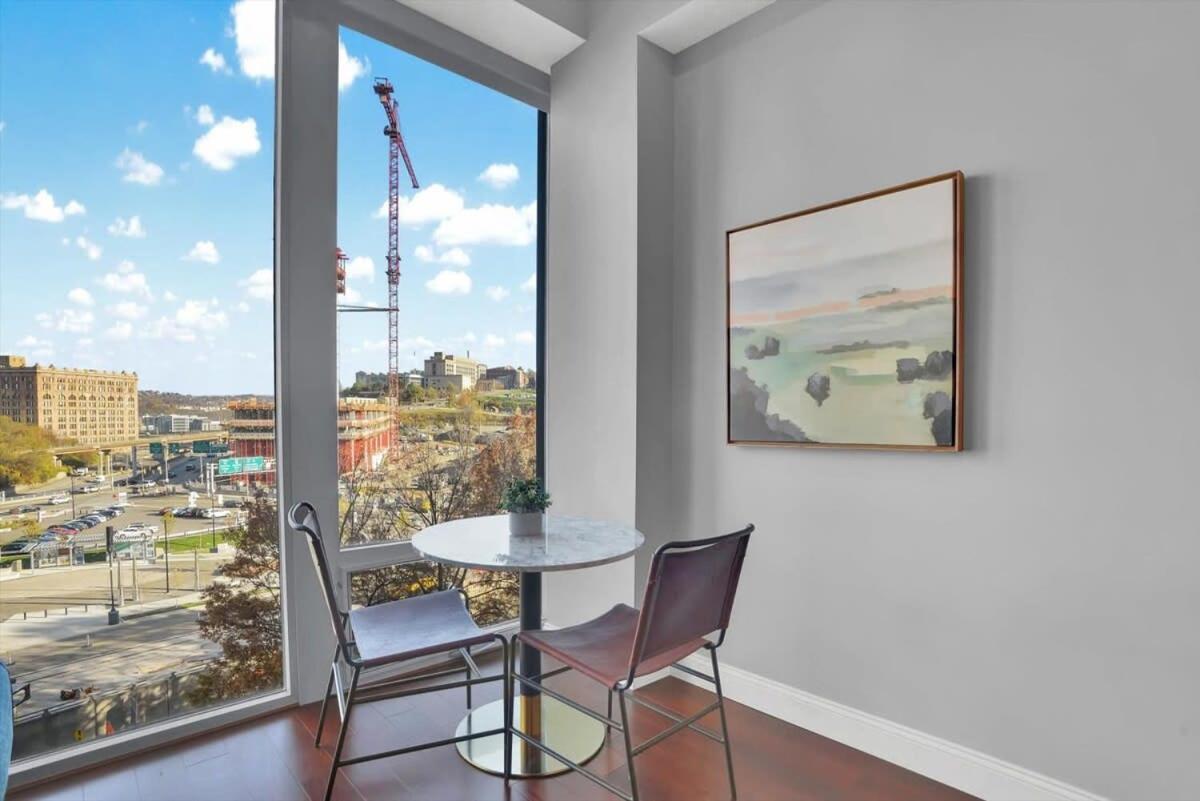 Cozysuites Posh 1Br, Ppg Paints Arena, Pitts Pittsburgh Buitenkant foto